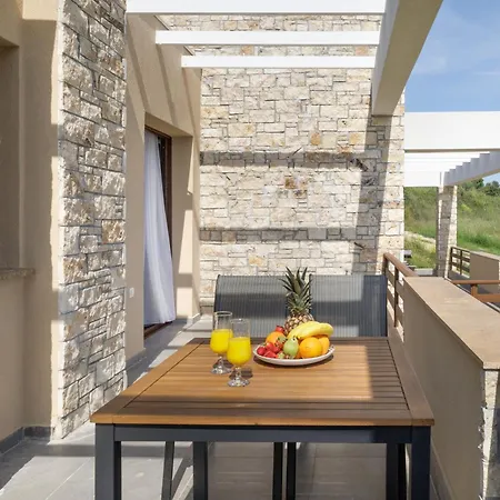 Petradi Luxury * Nea Roda