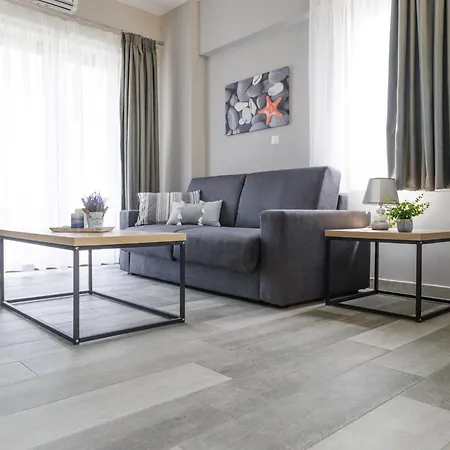 Petradi Luxury Apartment Nea Roda